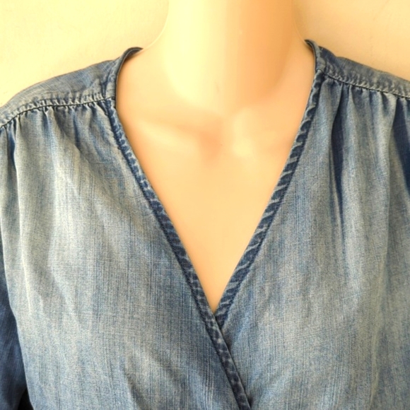 Bella Dahl Chambray True Wrap Crop Top S - Picture 7 of 16